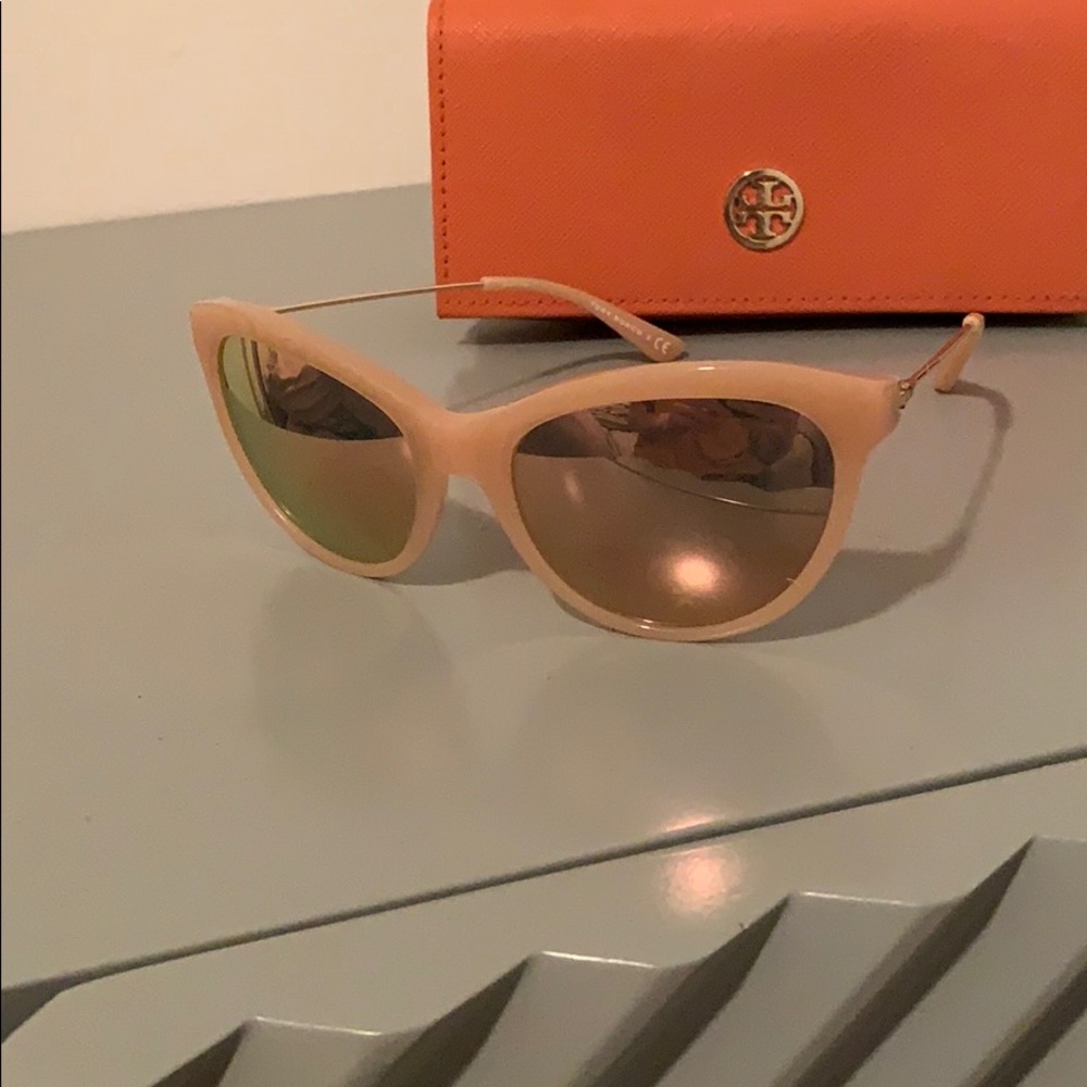 Tory Burch mirrored cat eye sunglasses